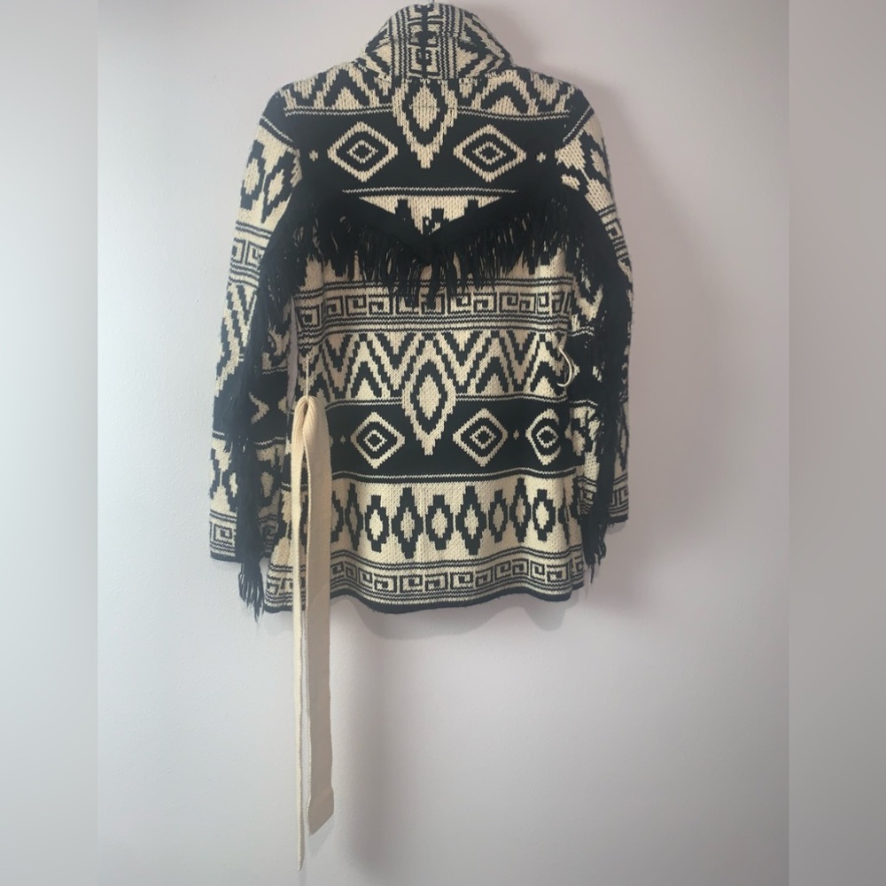 Ladies Powder River Outfitters Cream Aztec Lapel Fringe Knit Cardigan Small - Picture 7 of 9